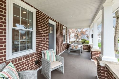 15 Pine St, Cranford, NJ 07016-3034
