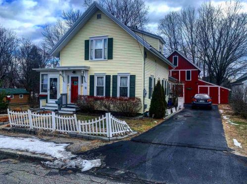 52 South St, Somersworth, NH 03878-2265