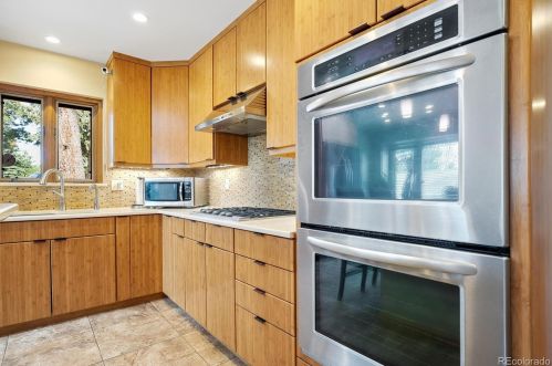 21967 Mountsfield, Lakewood CO 80401 exterior