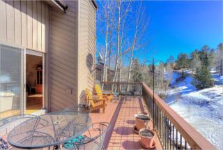 30582 Sun Creek Dr, Lakewood, CO 80439