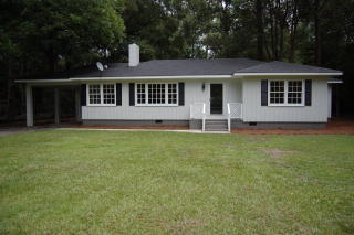 1001 Davis Ave, Tifton, GA 31794-4049