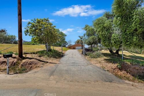 19170 Paradise Mountain Rd, Valley Center, CA 92082-7506