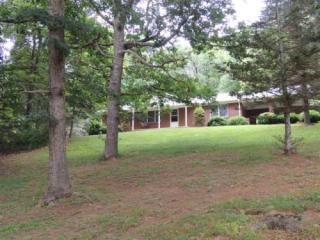 132 Dogwood Ln, Independence, VA 24348-3506
