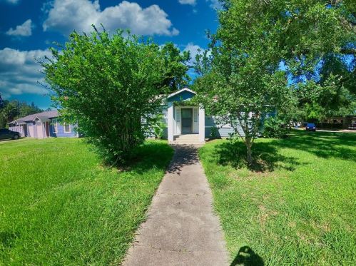 904 3rd St, Richmond TX  77469-4450 exterior