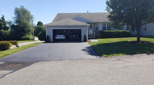 2 Quail Ridge Rd, Providence, RI 02904-3046
