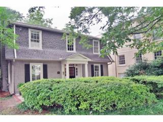 2218 Peachtree Rd, Atlanta GA  30305-2429 exterior