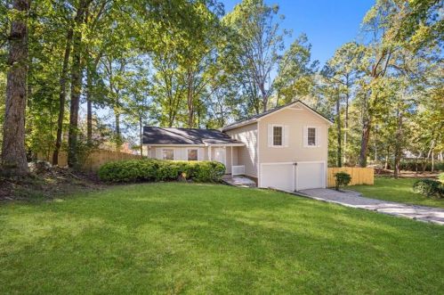 1182 Poplar Log Pl, Austell, GA 30168-5931