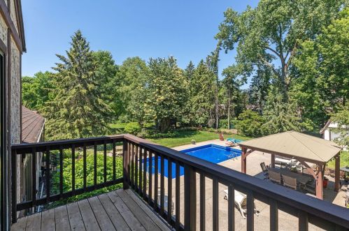 113 Hidden Meadow Rd, Saint Paul MN  55124-9743 exterior