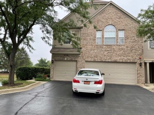 2736 Rockport Ln, Naperville, IL 60564-4670