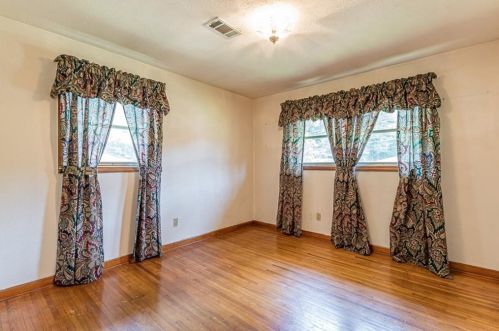 633 Handley Ave, Atlanta GA  30310-2214 exterior
