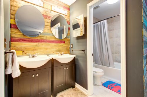 233 Cornell Dr, Ladson SC  29456-3212 exterior