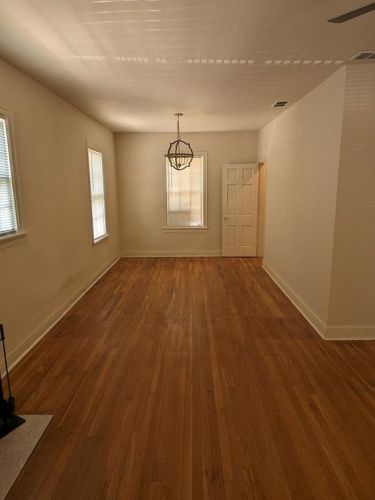 5317 Aurora Dr, Austin TX  78756-2201 exterior