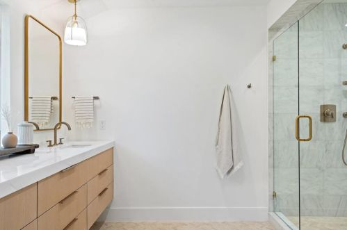 4211 Burney Dr, Austin TX  78731-1207 exterior