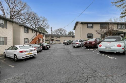 410 Candler Park Dr, Atlanta GA  30307-2119 exterior