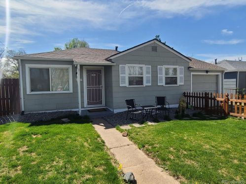1745 Jamaica St, Denver CO  80010-2414 exterior