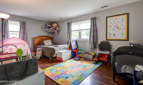 19 Pine Needle St, Wall Township NJ  07731-2647 exterior