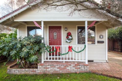 841 Dora Ave, Ukiah CA  95482-3709 exterior