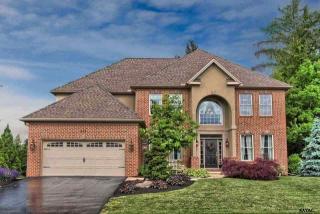 408 Willeta Ct, York, PA 17402-8249