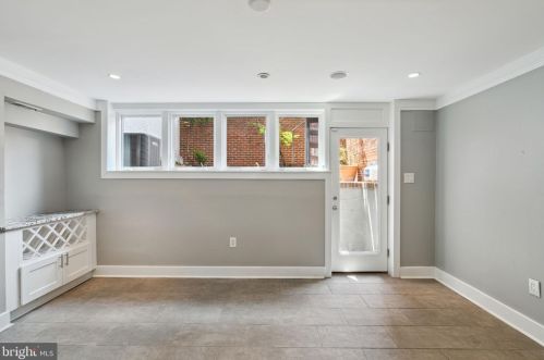 1726 Lombard St, Philadelphia PA  19147-1531 exterior