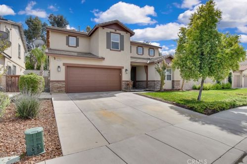 23159 Greyhawk Rd, Wildomar, CA 92595-7558