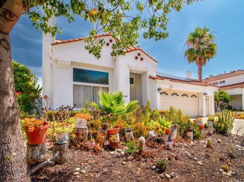 4926 Colusa Dr, Oceanside, CA 92056-5464