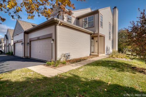 2961 Gypsum Cir, Naperville, IL 60564-4727