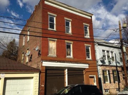 1 Woodruff Pl, Paterson, NJ 07522-1516