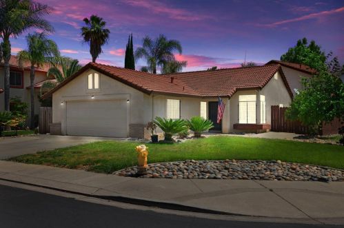 400 Waddell Way, Modesto, CA 95357-1339