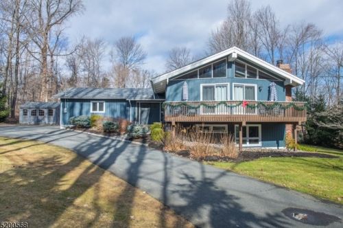 115 Everdale Rd, Dover, NJ 07869-2301