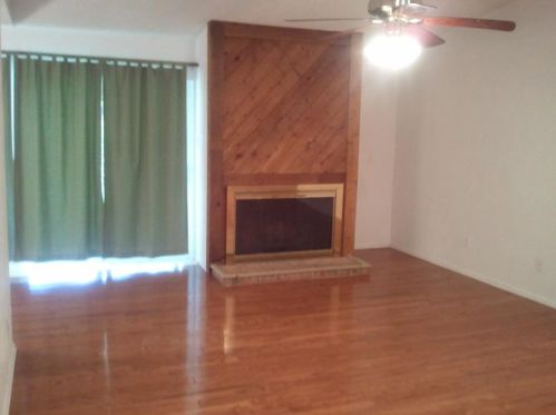 3845 Westminster Dr, Carrollton TX  75007-2628 exterior