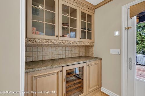 23 Oxford Dr, Tinton Falls NJ 07712-3265 exterior