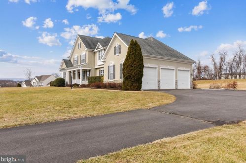 37362 Franklins Ford Pl, Purcellville, VA 20132-4052