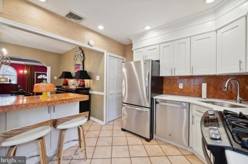2803 16th St, Philadelphia PA  19145-4918 exterior