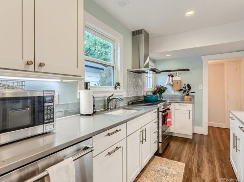 1951 Downing St, Denver CO 80210-4126 exterior