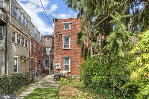 150 Walnut St, Lancaster PA  17602-5041 exterior