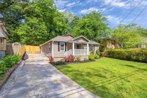 136 Burbank Dr, Atlanta GA  30314-2521 exterior