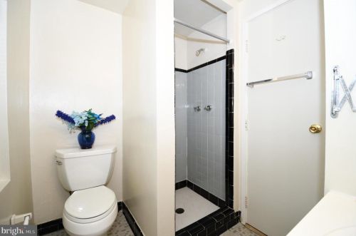 3903 Havard St, Silver Spring MD 20906-4460 exterior