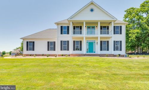 36 Justins Way, Falling Waters, WV 25419-7072