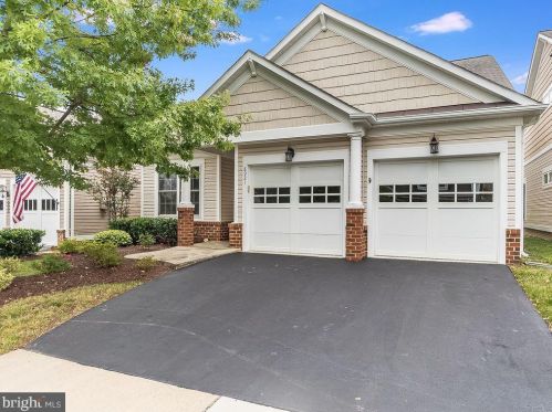 8921 Periwinkle Blue Ct, Lorton, VA 22079-5700