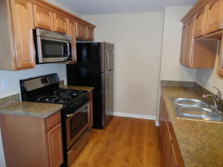 416 Terrace Dr, Sycamore IL  60178-1927 exterior