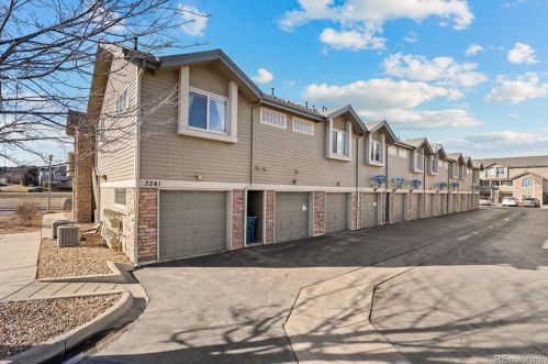3261 Waco Ct, Denver CO  80013-6655 exterior