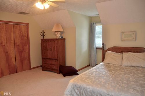 60 Brooks Dr, Stockbridge GA  30281-1855 exterior