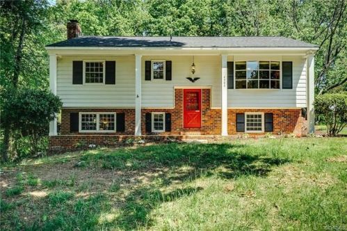 4202 Redbank Rd, Sandston, VA 23150-2826