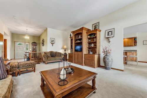 831 Shannon Dr, Crown Point IN  46307-8999 exterior