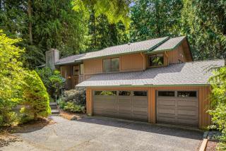 19707 23rd St, Redmond, WA 98075-9643