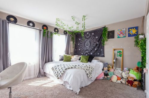 1414 Glenside Dr, Lemont IL  60490-5446 exterior