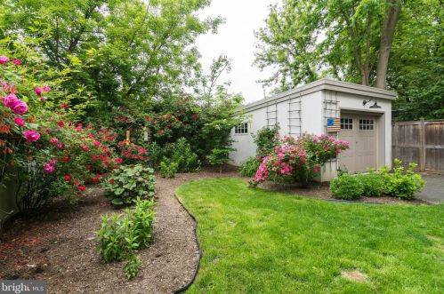 9 Lytle St, Princeton NJ 08542-3116 exterior