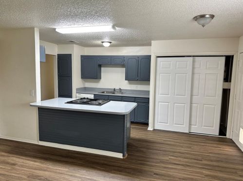 5708 Macdougall Dr, Fort Worth TX  76148-3732 exterior