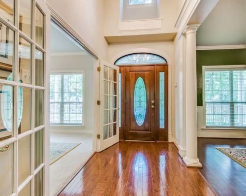 6116 Terrace Oaks Ln, Fort Worth TX  76112-1072 exterior