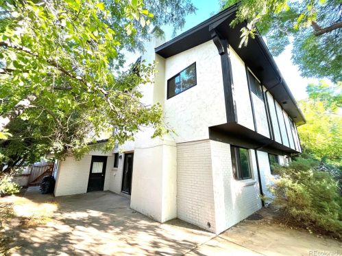 771 Emporia St, Denver, CO 80010-3854